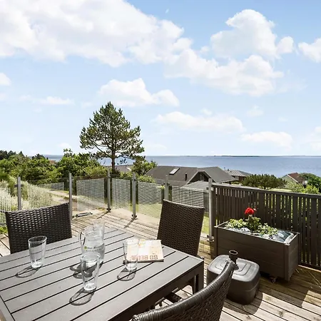 Lovely In V With Wifi Hébergement de vacances